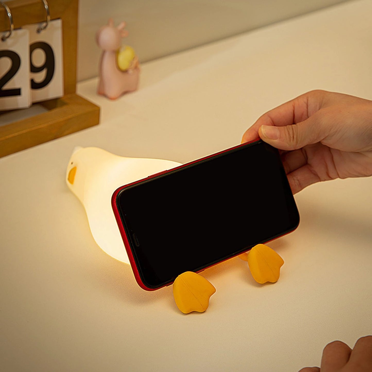 LED Lying Flat Duck Silicone Night Light USB Charging Bedside with Sleep Night Light Pat Dimming Atmosphere Table Lamp